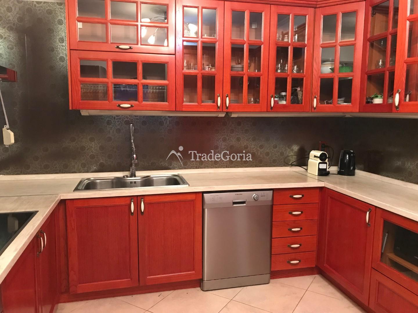 Two-story house within walking distance from the sea (250 meters from the sea)