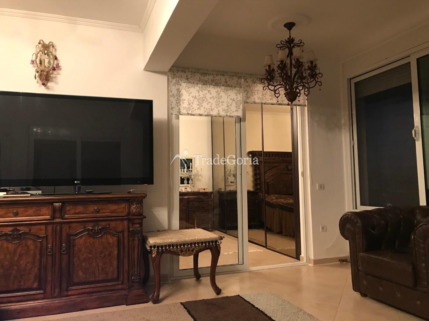 Two-story house within walking distance from the sea (250 meters from the sea)