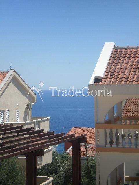 Exclusive villa in Petrovac, Budva Riviera, excellent quiet location.
