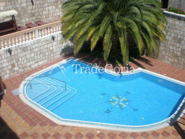 Exclusive villa in Petrovac, Budva Riviera, excellent quiet location.
