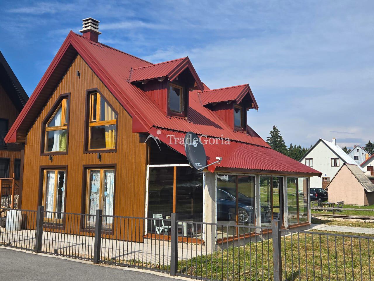 Elegantes Haus im Herzen von Zabljak - Komfort und Gemütlichkeit mitten in den Bergen