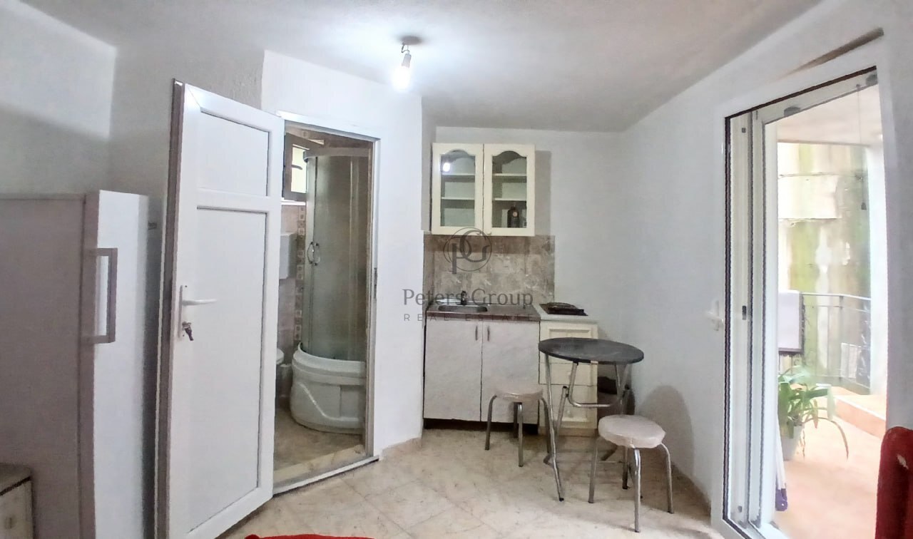 For Sale: 4 Studio Apartments on One Floor in a Resort Suburb of Bar with a Sea View