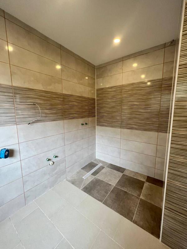 For sale a two-storey house of over 135 m2 with garage and sea view, Bar