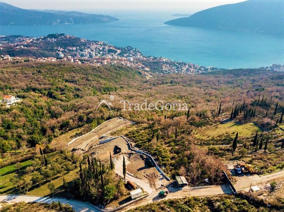 Herceg Novi. Građevinsko zemljište