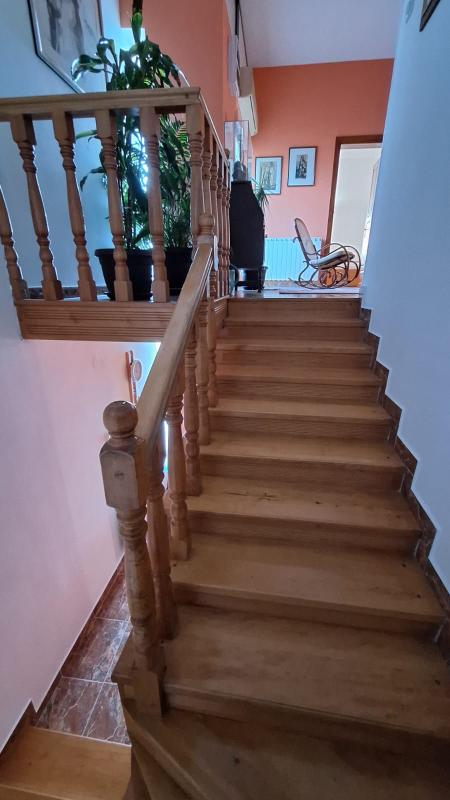 Haus zum Verkauf in Bar 330m2 500m vom Meer entfernt