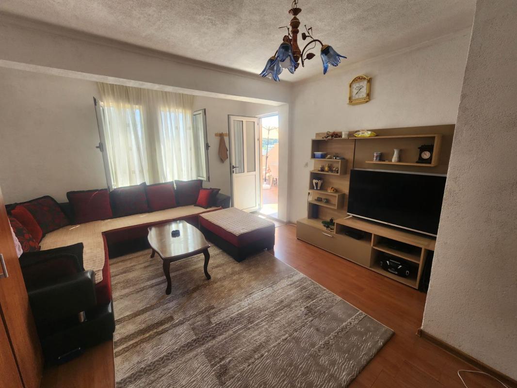 Kuća na prodaju u Djeranu, Ulcinj
