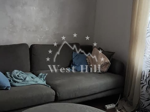 Haus mit modernem Innendesign in Zvinje