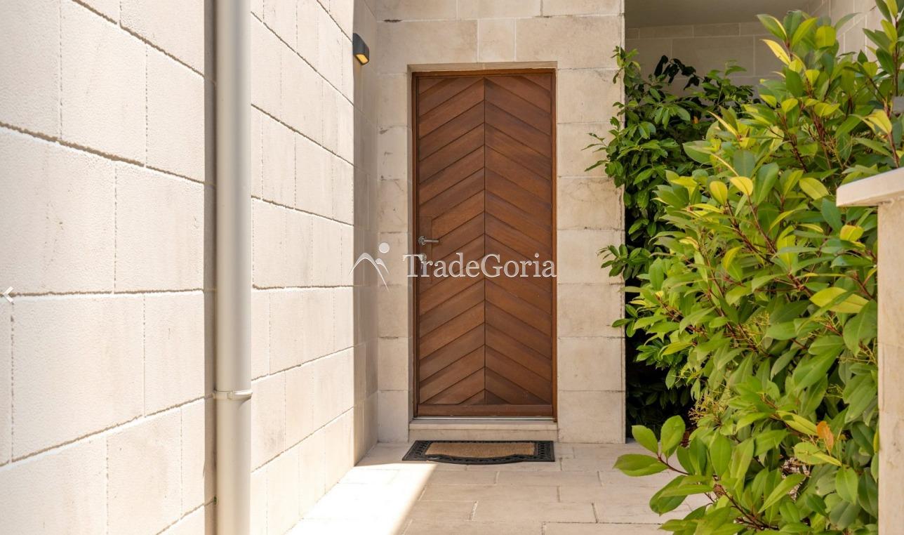 Kotor, Dobrota - Meerblickvillen auf exklusivem Resort für 1.700.000 Euro