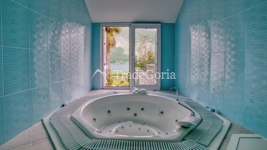 Kotor, Stoliv Luxury Villas