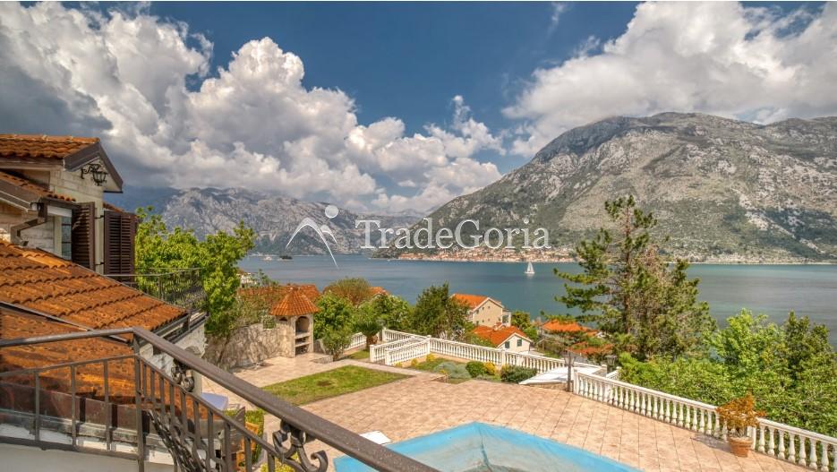 Kotor, Stoliv Luxury Villas