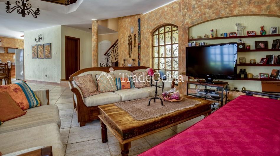 Kotor, Stoliv Luxury Villas