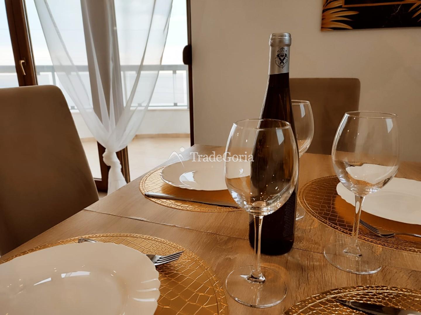 Apartment 102 m2 + Stellplatz in Garage in Dobrye Vody