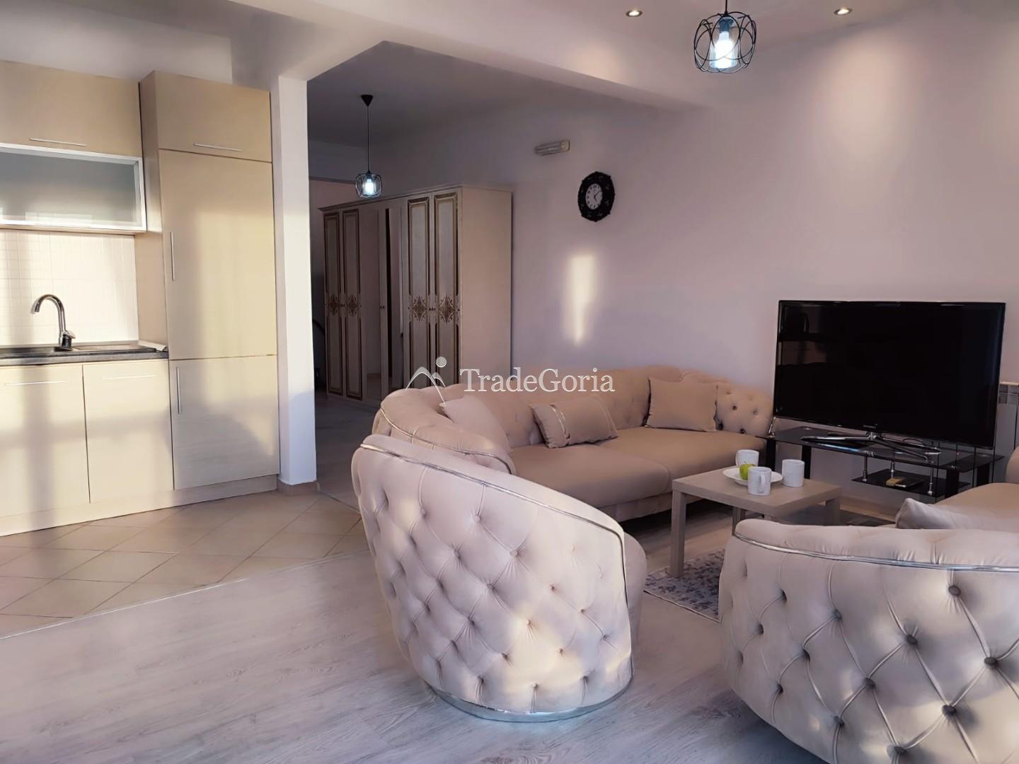Apartment 102 m2 + Stellplatz in Garage in Dobrye Vody