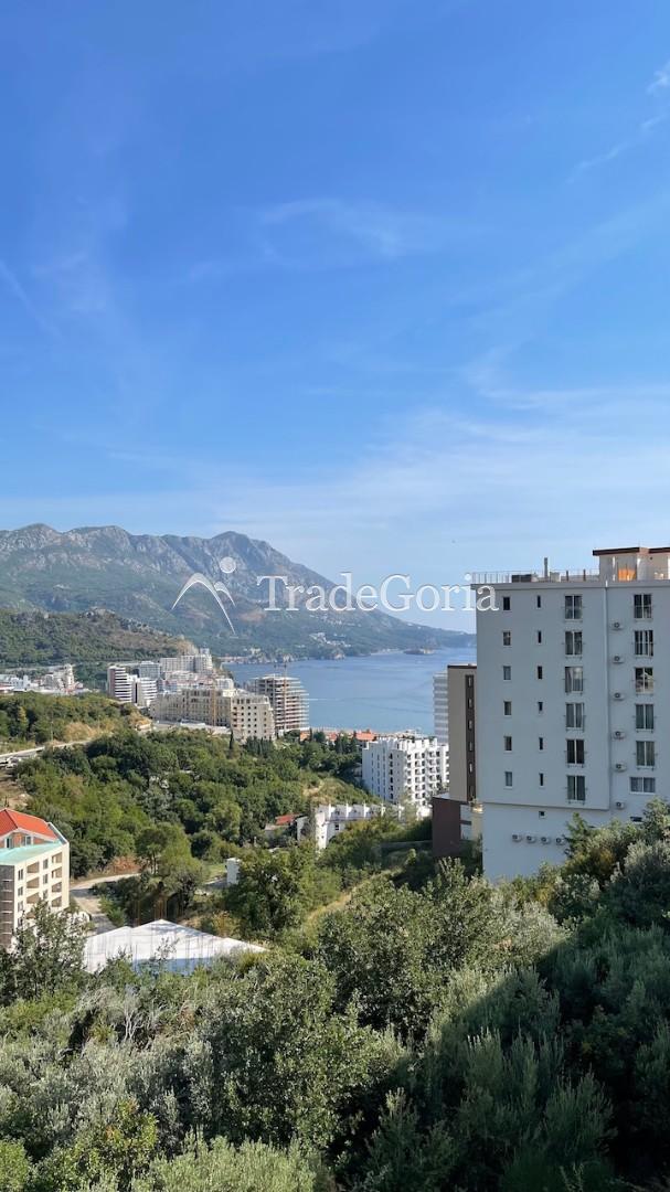 Duplex Apartment in Becici with Sea View