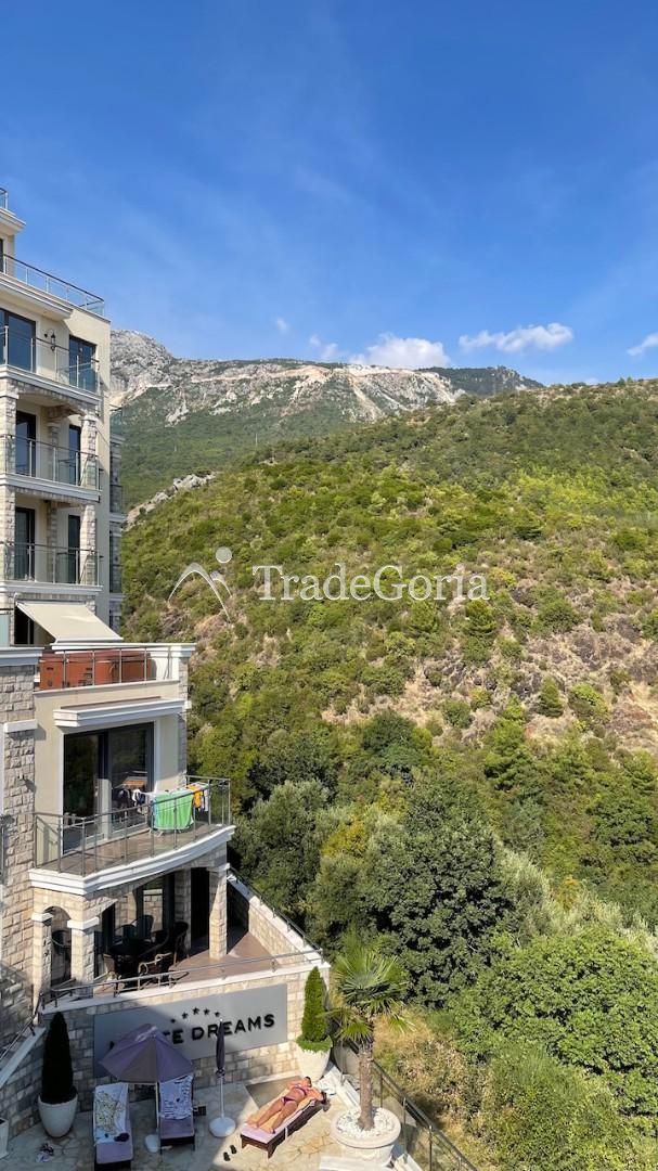 Duplex Apartment in Becici with Sea View