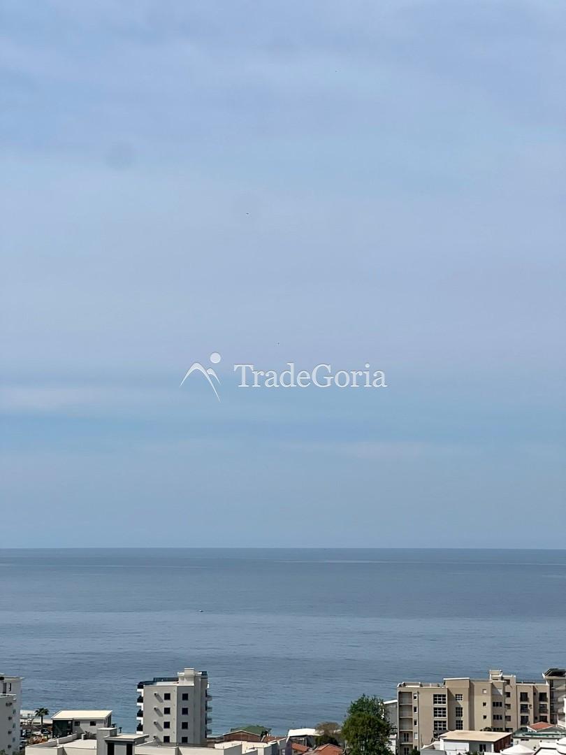 Квартира с 1 спальней в Добры воды с видом на море в доме с бассейном - 130.000 евро