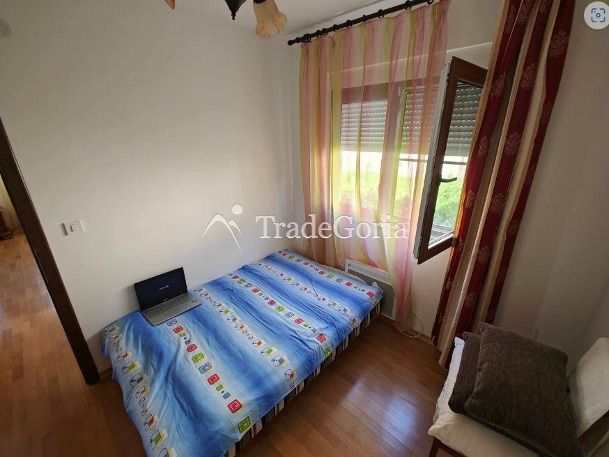 Apartment with 2 bedrooms and sea views in Donja Lastva