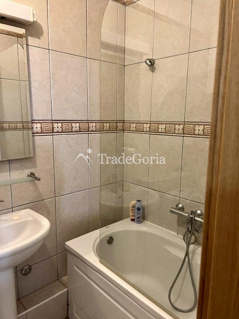 Apartment with 3 bedrooms 50 meters from the sea in Petrovac