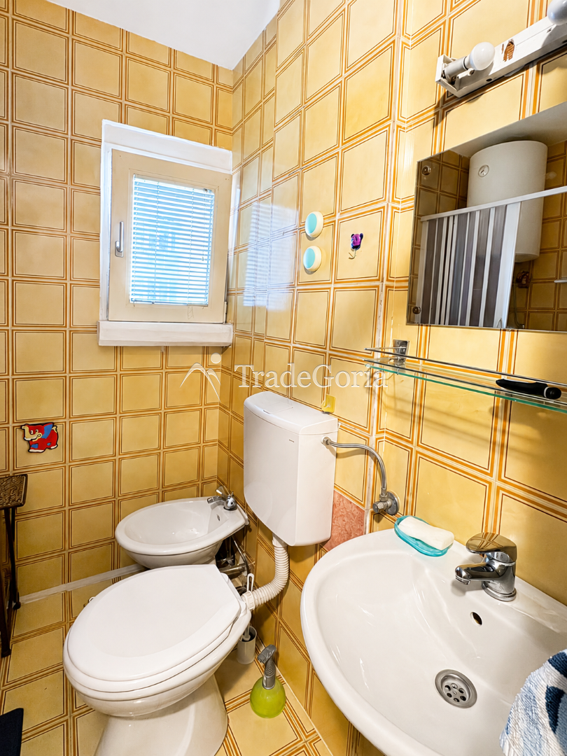 Apartment with Large Terrace in Bar Center