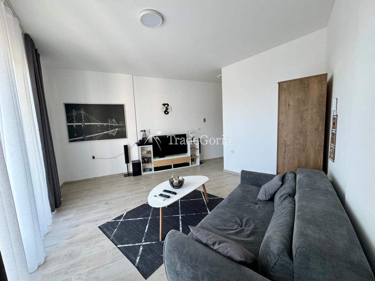 Studio apartment in Sutomore with stunning sea and city views