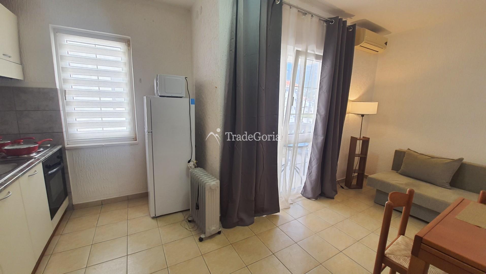 Wohnung in Sutomore mit 1 Schlafzimmer zur jährlichen Miete