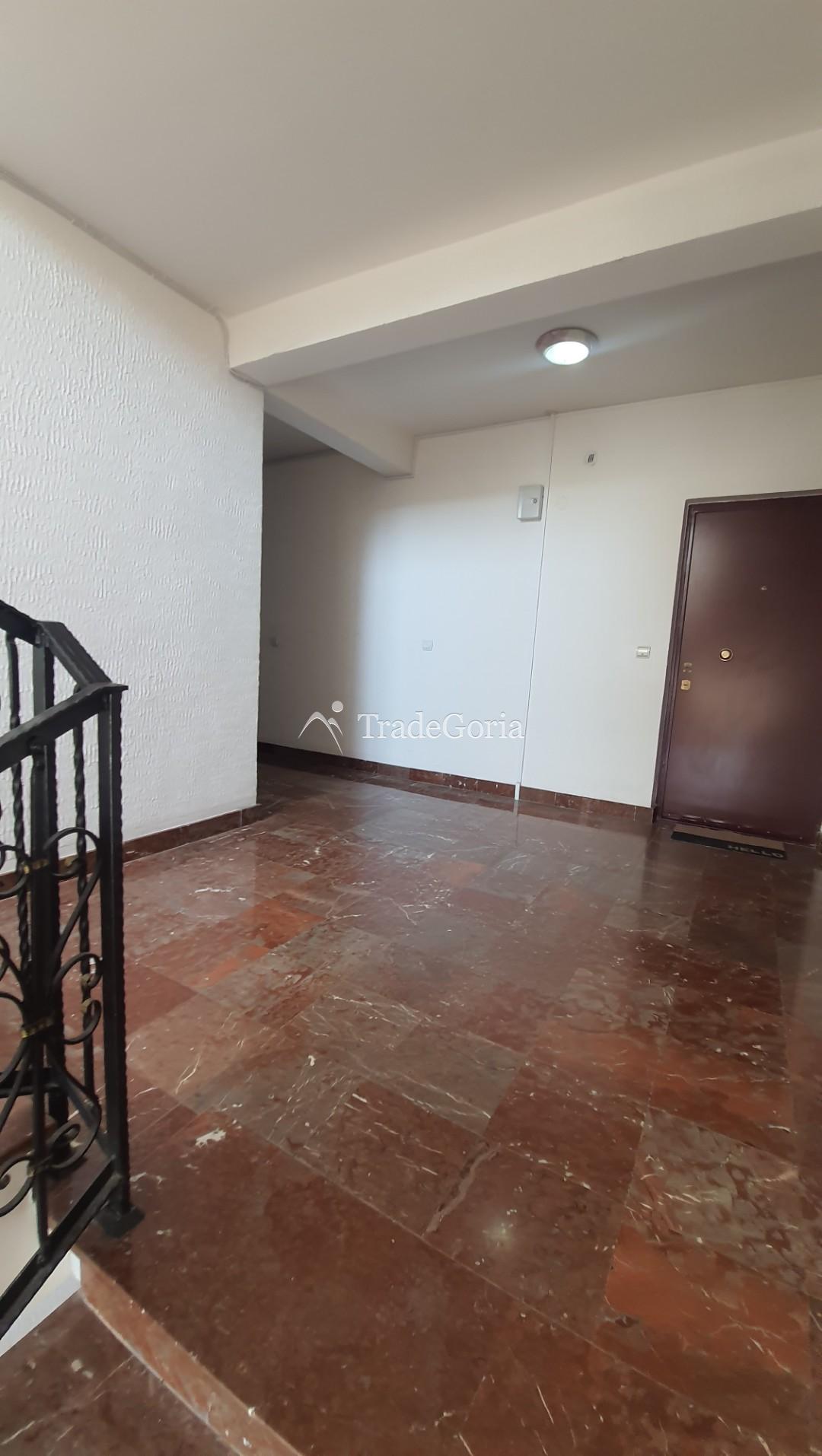 Wohnung in Sutomore mit 1 Schlafzimmer zur jährlichen Miete