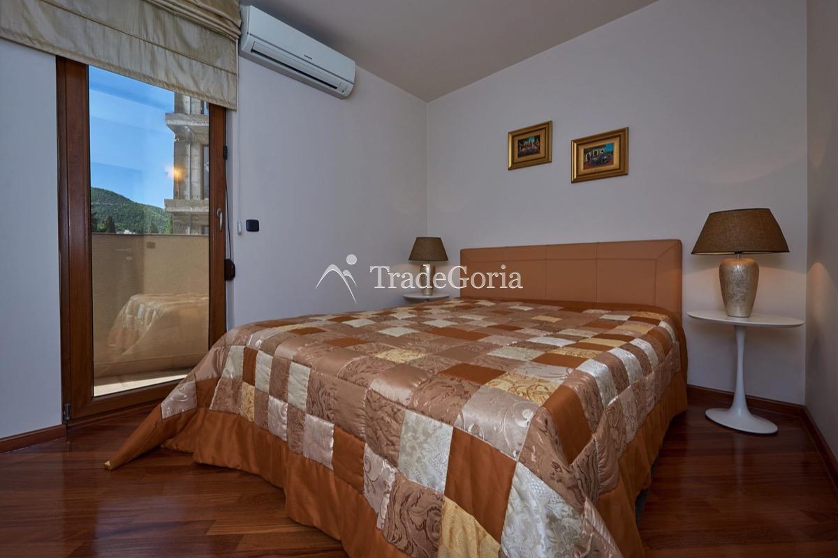 Apartment in the city center of Budva with 3 bedrooms - price 395,000 euros