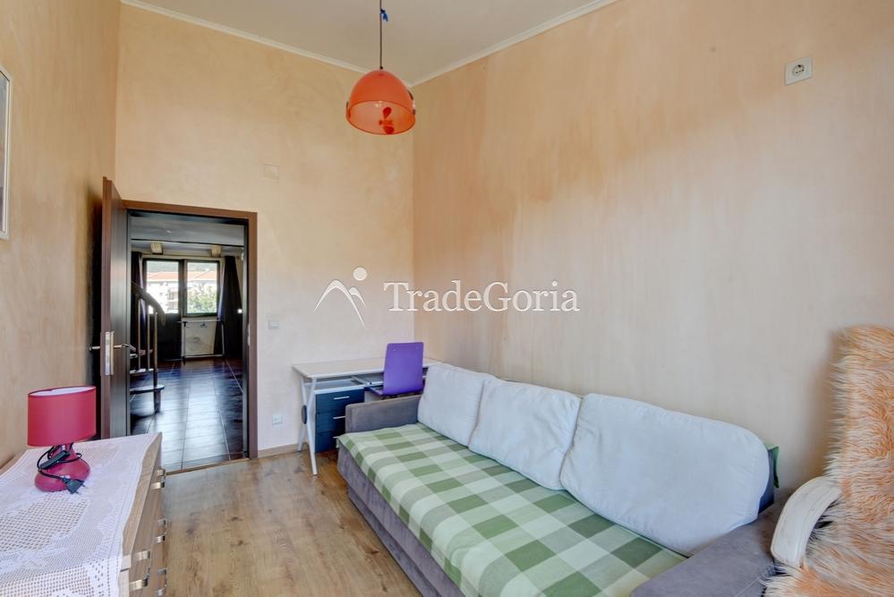 Apartment in the center of Sutomore with 2 bedrooms, total area of 65m2