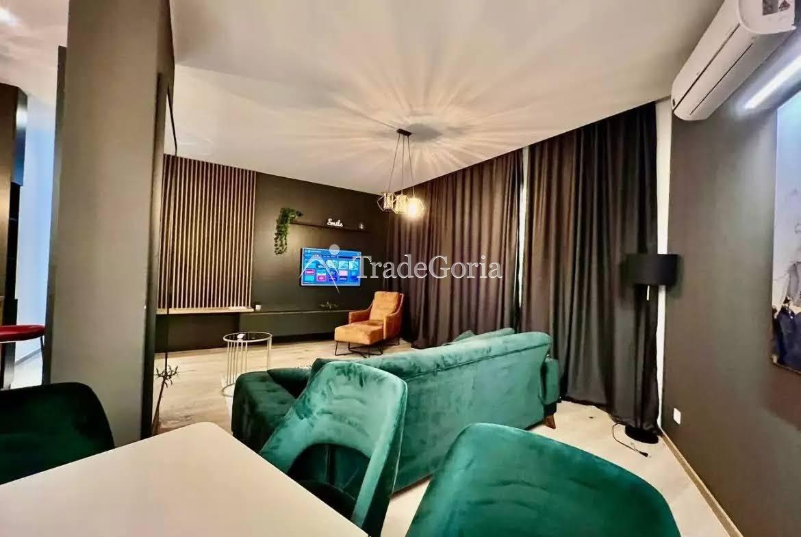 Apartment in a residential complex with a pool, spa, and gym