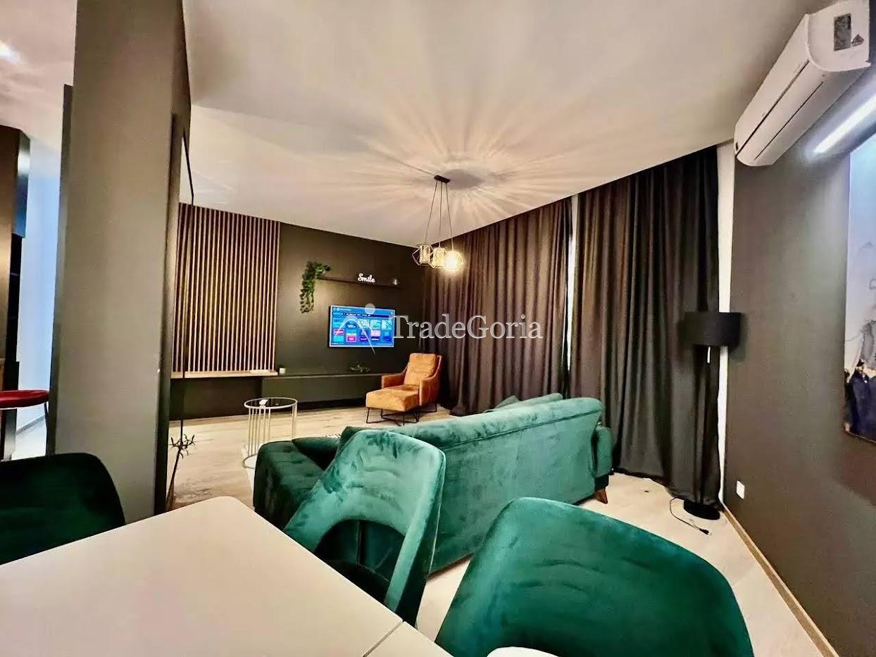 Apartment in a residential complex with a pool, spa, and gym