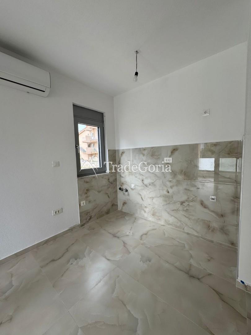 Apartments in a new building near the sea and Topolica Sports Center, Bar