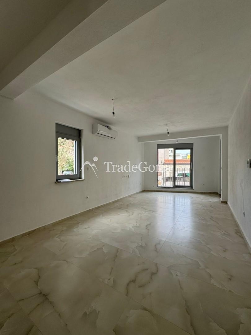 Apartments in a new building near the sea and Topolica Sports Center, Bar