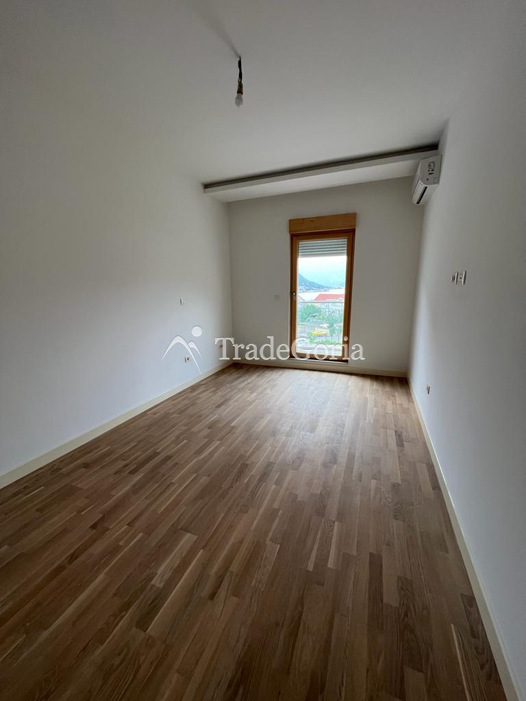 Wohnungen in einem neuen Wohnkomplex, Dobrota