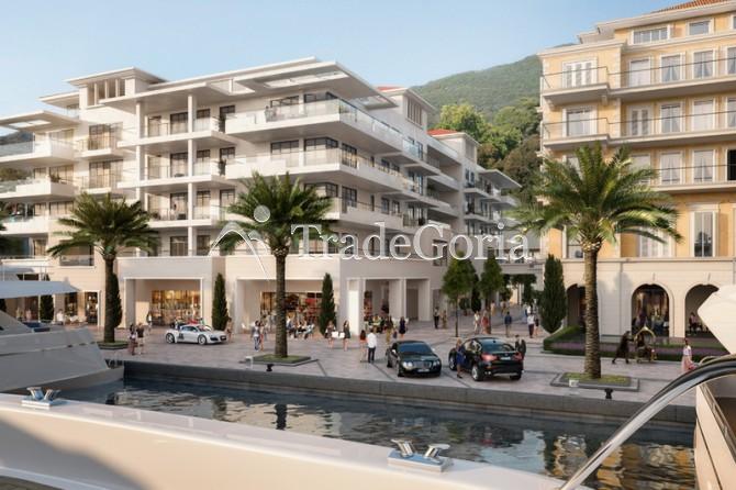 Apartments in Tivat by the sea in an elite location