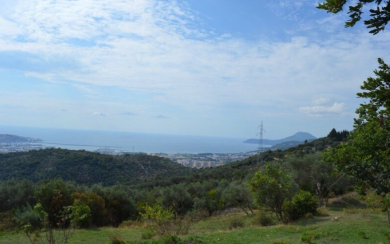 Land for sale 3014 m² in Velembusi