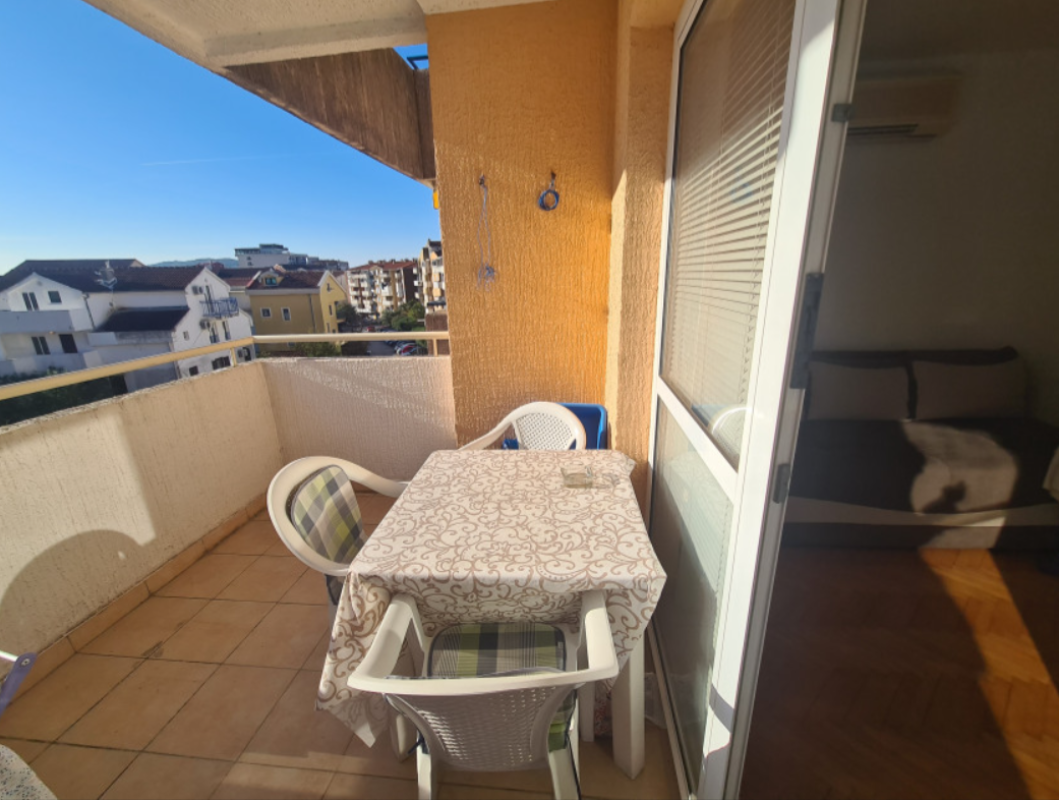 Large apartment in the center of Budva for sale.