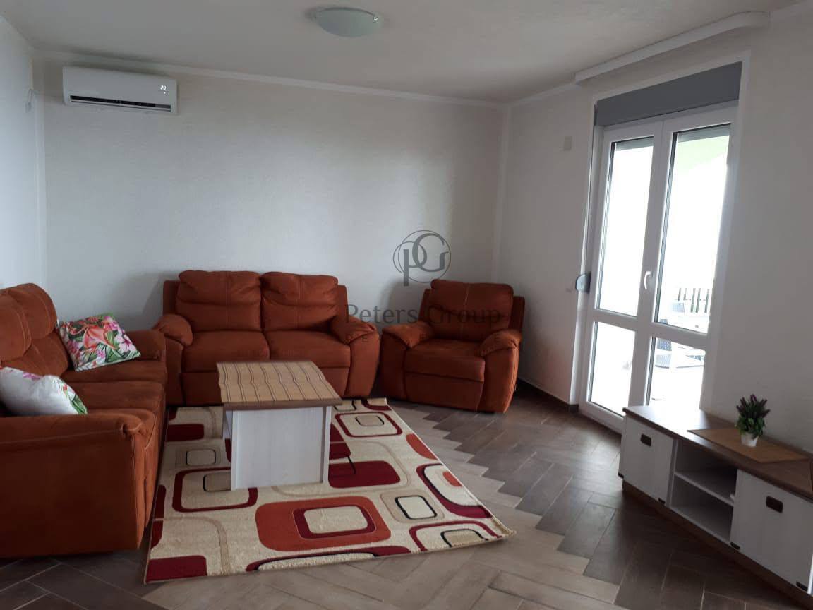 Large Four-Story House for Sale in Sutomore, Zagrađe
