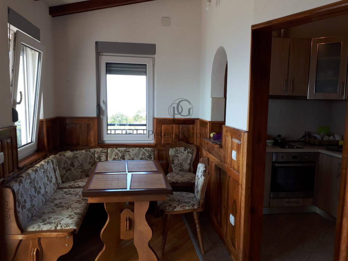 Large Four-Story House for Sale in Sutomore, Zagrađe