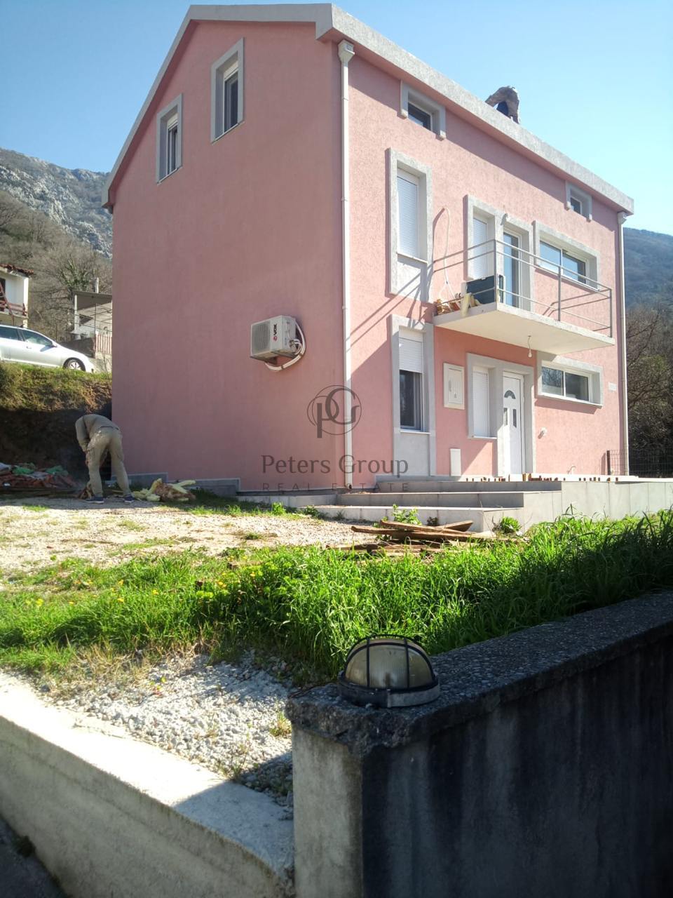 Großes Haus zum Verkauf in Sutomore, Haj-Nehaj-Gebiet