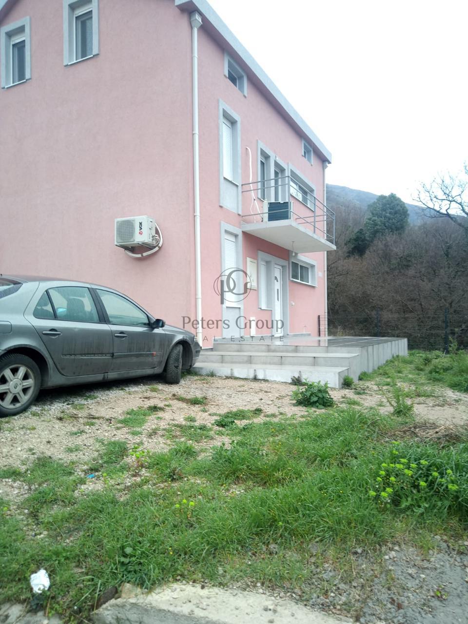 Großes Haus zum Verkauf in Sutomore, Haj-Nehaj-Gebiet