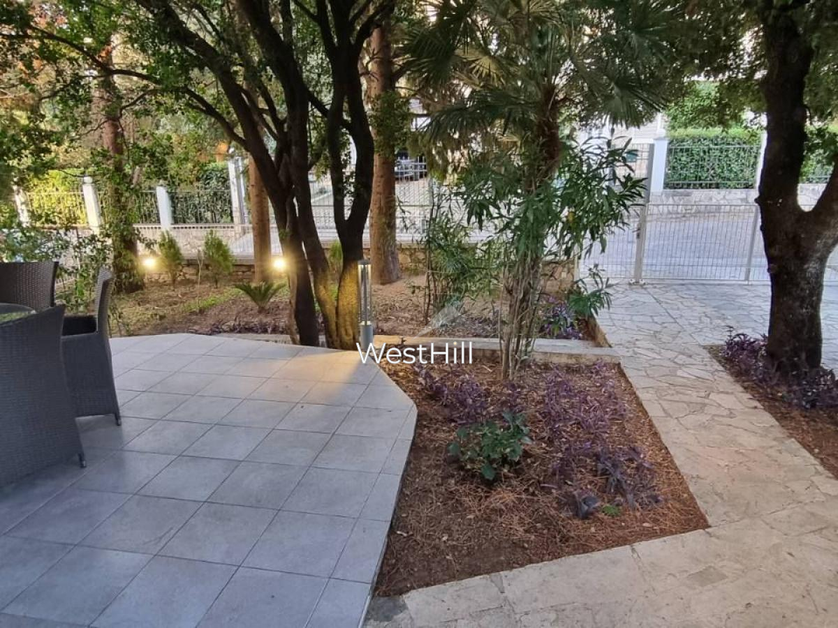 Sale legal three-storey house, Utjeha, Bar - oblect 8163