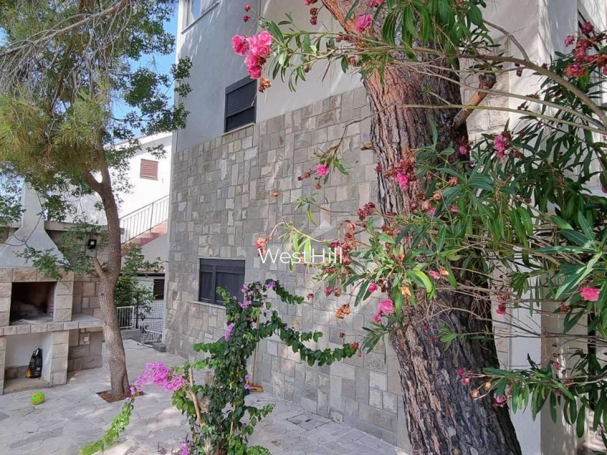 Sale legal three-storey house, Utjeha, Bar - oblect 8163