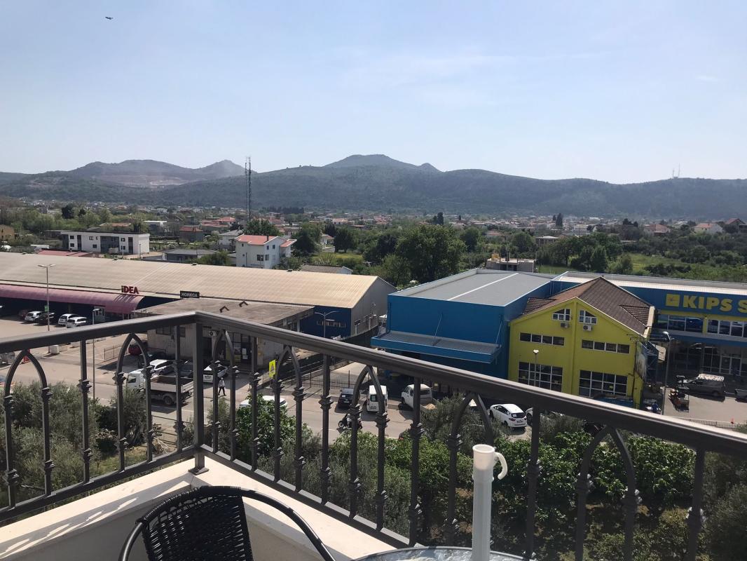Dugoročni najam dvosobnog stana u Kalugi