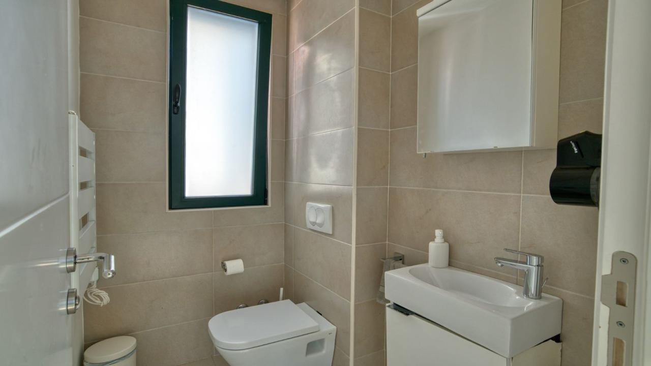 Luxury duplex apartment for sale in Đenovići.