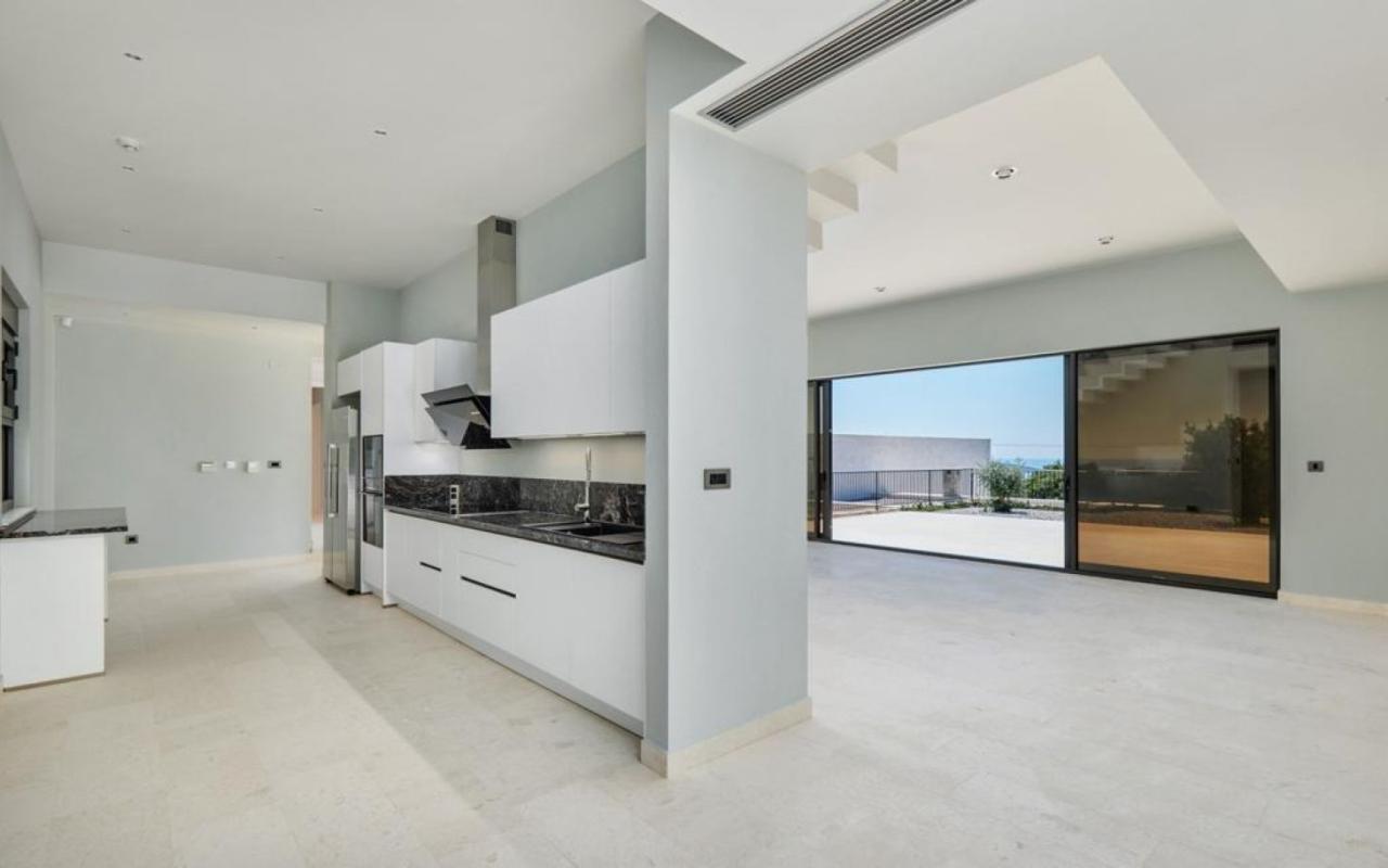 Luxury luxury villa in Tivat, Lustica