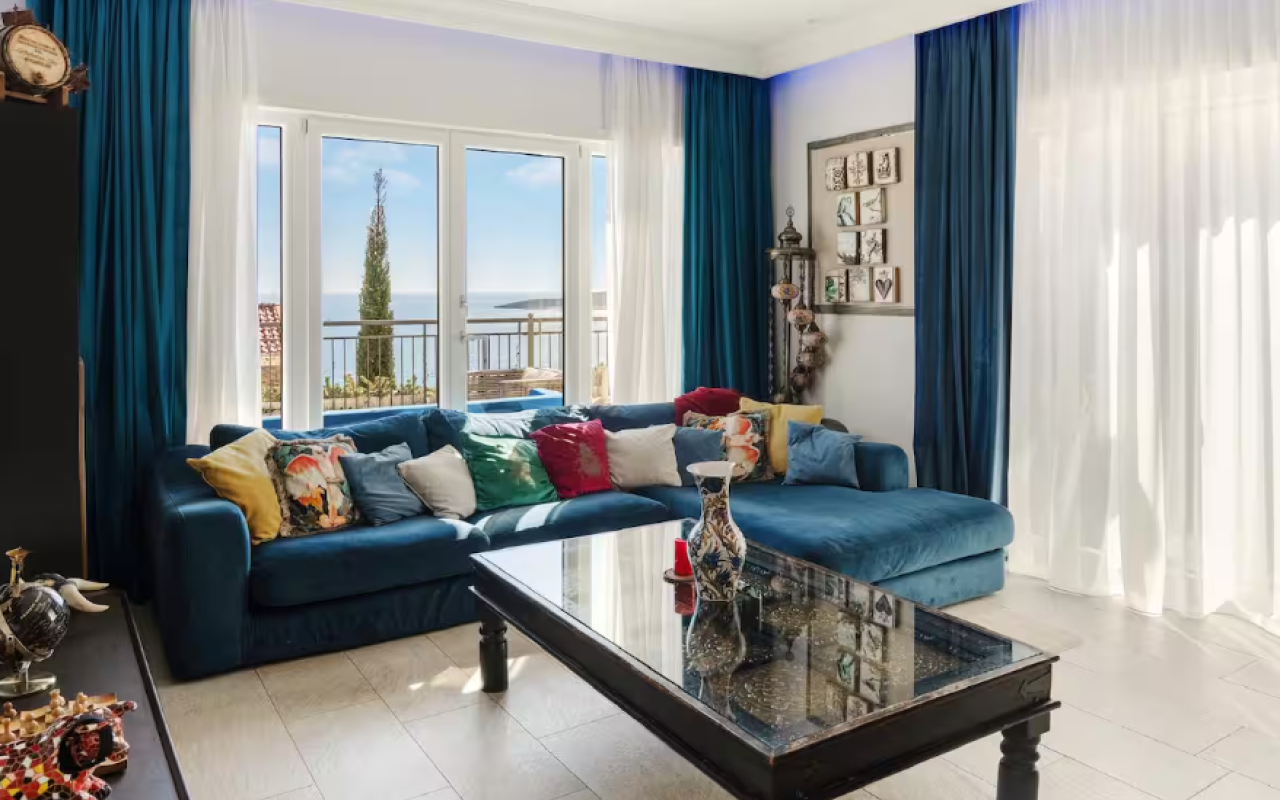 Luxury villa for sale in the Luštica Bay complex (Tivat).