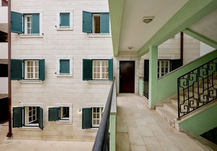 Magnificent 3 Bedroom Apartment with Sea View, 95m2, Sveti Stefan