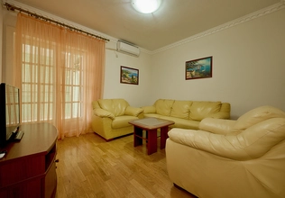 Magnificent 3 Bedroom Apartment with Sea View, 95m2, Sveti Stefan