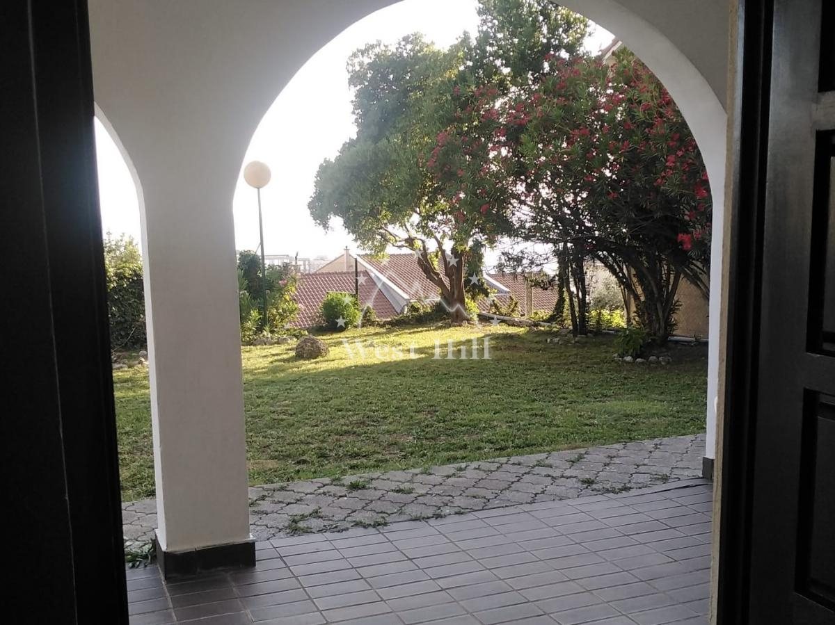 Sea-View Mini-Hotel for Renovation with Vineyard Near Bus Station