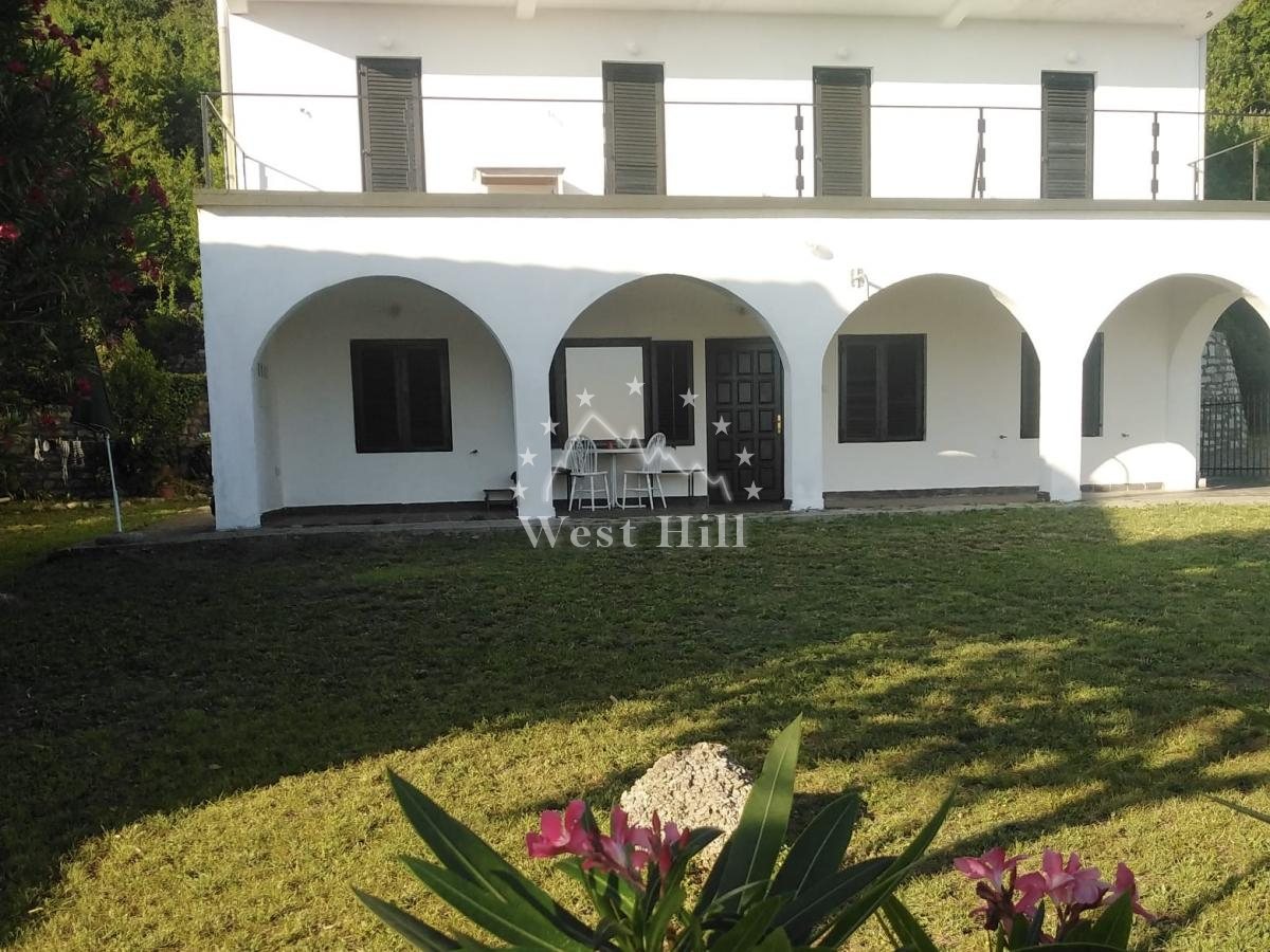 Sea-View Mini-Hotel for Renovation with Vineyard Near Bus Station